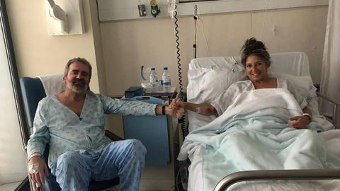 Ángela y Óscar cuando se vieron por primera vez tras la operación
