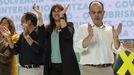 Laura Borràs, entre los exconsejeros Rull y Turull, en el congreso de Junts en Hospitalet