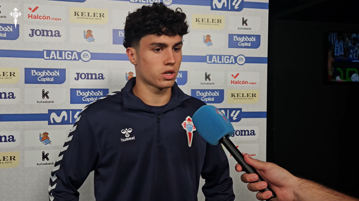 El jugador del Celta Andr�s Anta��n, tras el partido ante la Real Sociedad.