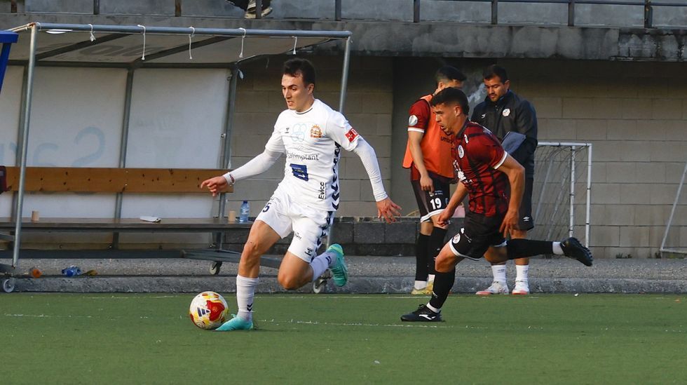 Iago Novo frente al Salamanca esta temporada.