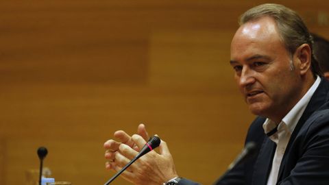 El expresidente valenciano, Alberto Fabra, cobrará un sueldo de 61.262 euros en el Senado