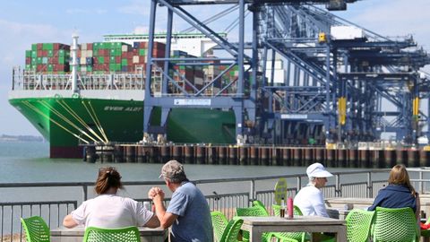 Puerto de Felixtowe, donde se canaliza casi la mitad del tráfico de contenedores del Reino Unido.