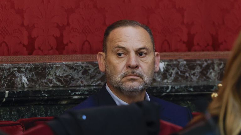 España: «Miau» en el callejón del gato