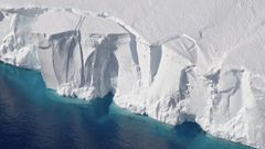 Aspecto de un iceberg en la Antrtida el pasado verano austral