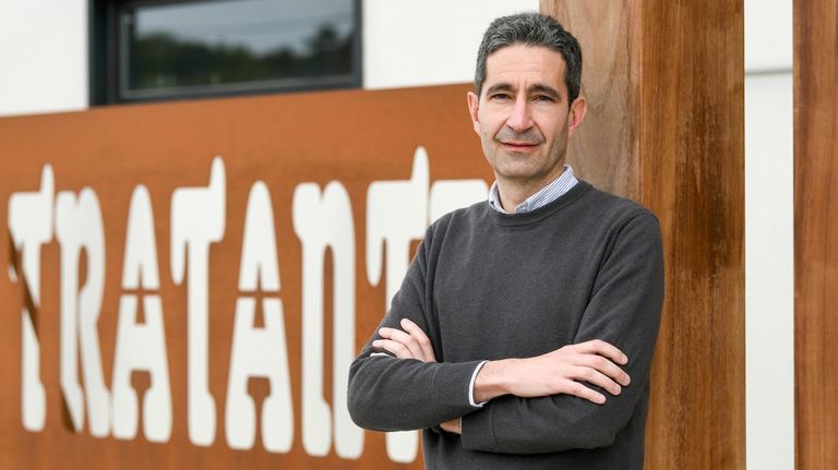 Alejandro Campos: «Avícola Tratante tiene 750.000 gallinas, que producen 700.000 huevos al día»