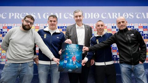 De izquierda a derecha: Ignacio Su�rez, Esteban, Mart�n Pel�ez, Santi Cazorla y Jaime Campillo