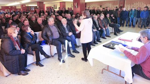 Reunin de propietarios en A Capela para presentar alegaciones contra el plan rector de As Fragas do Eume