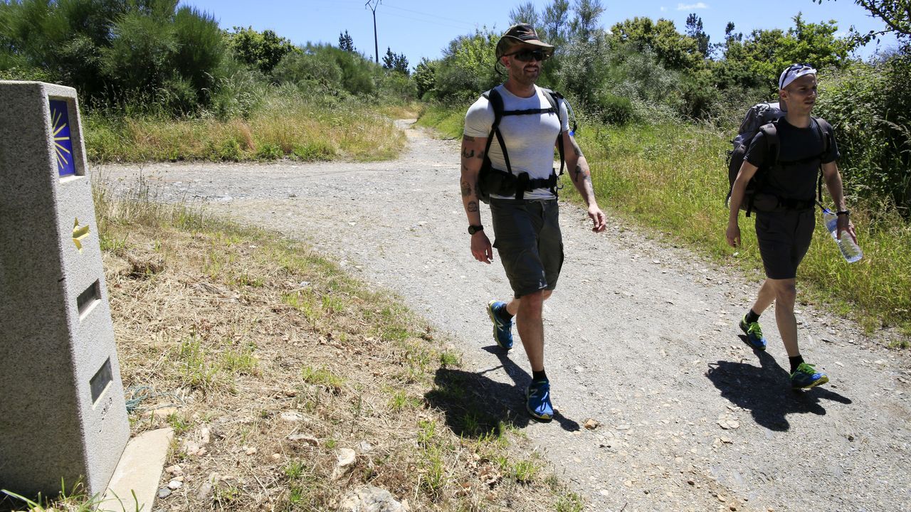 El Camino de Santiago sin gente ni albergues.Actuacin del Circo Olimpia en Laln despus del confinamiento