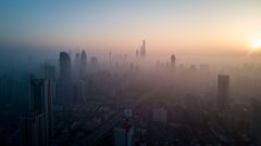 Skyline de Shanghai, una ciudad realmente afectada por la contaminacin.