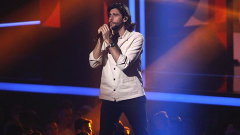 Álvaro Soler actuó como artista invitado