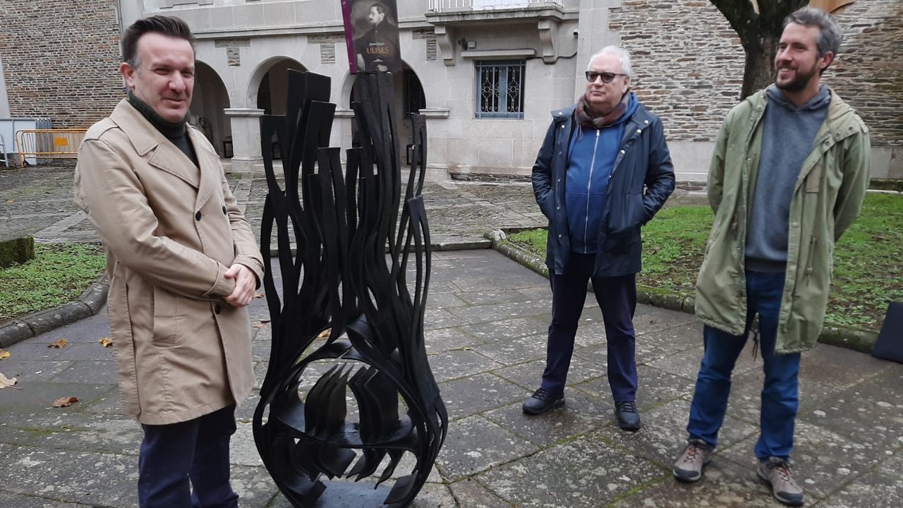 El sexto crucero ms grande del mundo en A Corua.Representantes de la red visitando el Museo Provincial de Lugo con Uxo Novoneyra y Rubn Arroxo