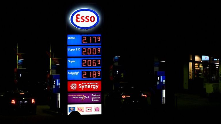 Austria obligará a las distribuidoras a trasladar al cliente bajadas en la cotización de los carburantes