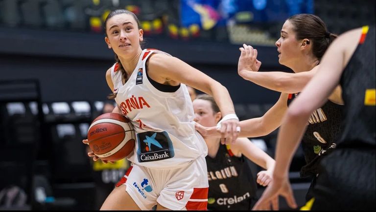 Inés Sotelo sobresale en el bronce continental de la selección española