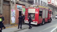 Incendio bajo calle Montevideo Lugo