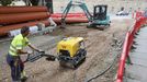 En la calle continuaban ayer los trabajos para cubrir la zona de excavacin de los restos.