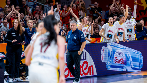 Jugadoras de la selecci�n espa�ola de baloncesto en un partido