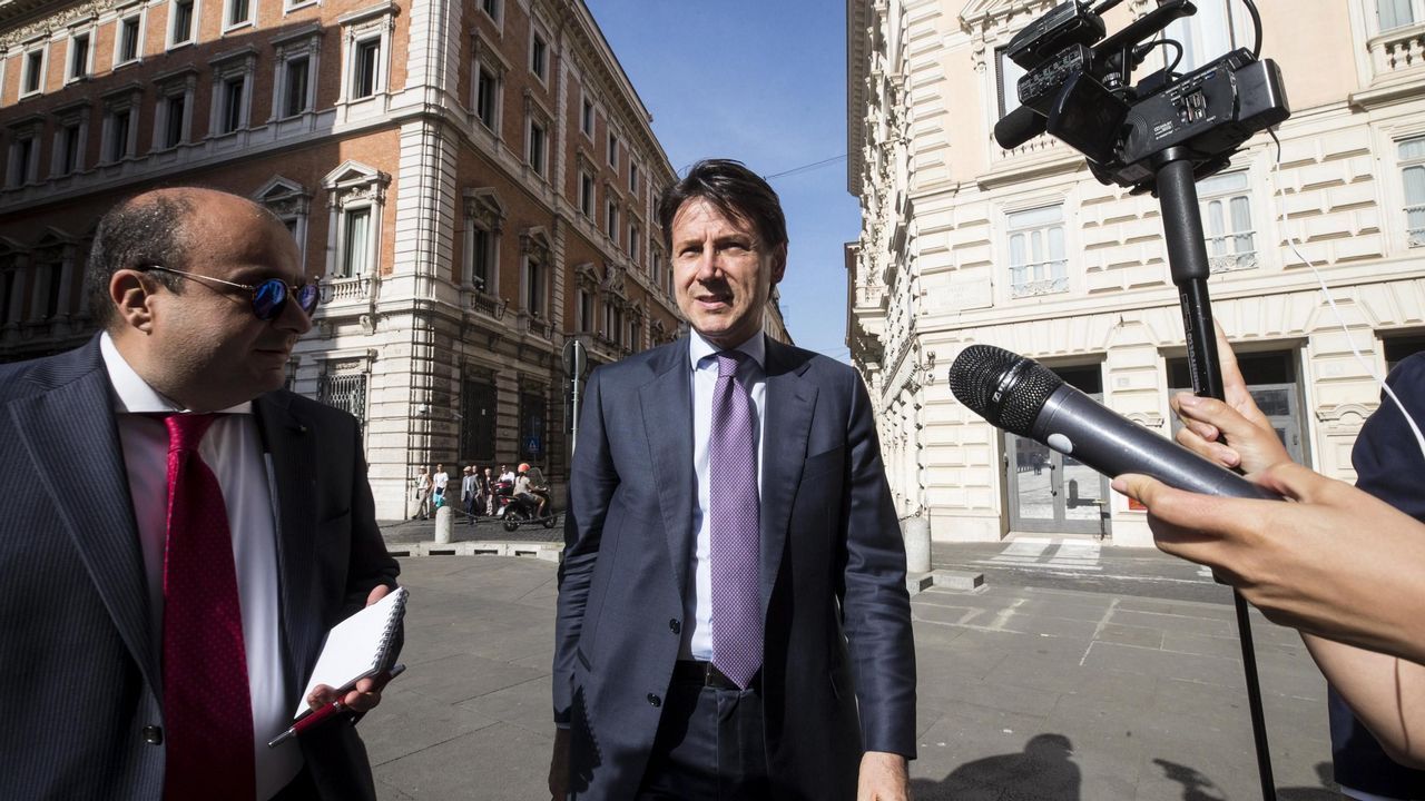 Conte logra al segundo intento liderar el primer Gobierno ...