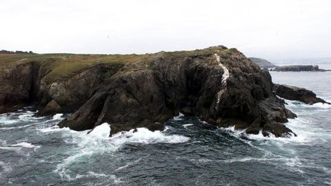 Vista aérea del cabo Seixo Branco, en Mera (Oleiros).