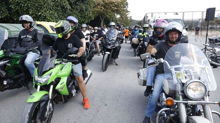 A Rosa dos Ventos transforma Poio en capital motera de la ría