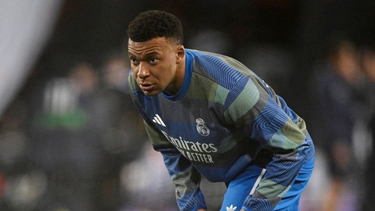 «El Real Madrid examinó la rodilla equivocada de Mbappé»