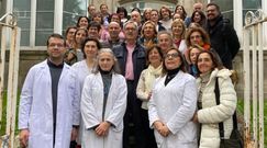 Gulín, en el centro, con parte de los compañeros del centro de salud de Valle Inclán en Ourense.