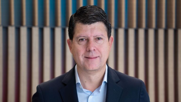Fernando Suárez, vicepresidente de ventas de IBM: «Destinamos cada año el 10 % nuestros ingresos a I+D»