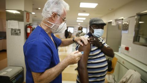 Vacunacin frente al covid el pasado da 1 de diciembre en el hospital mariano
