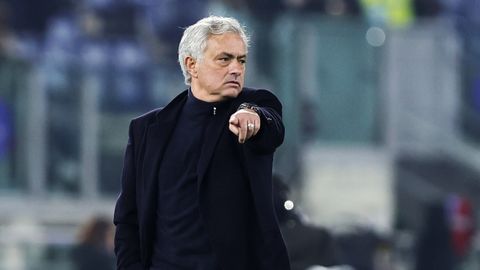 José Mourinho.José Mourinho, entrenador del Fenerbahçe