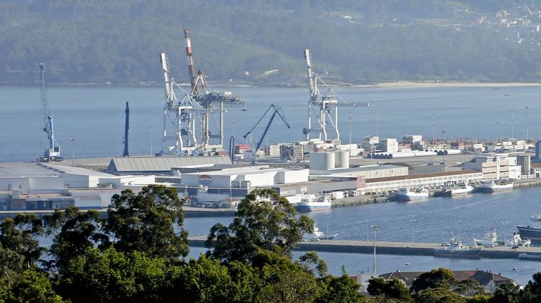 El Puerto de Marín rebasa la barrera de 2,1 millones de toneladas en el balance de tráficos en noviembre