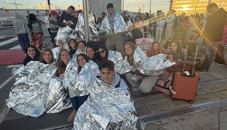 El viaje de sobresaltos a Londres de 19 alumnos de un instituto de Pontevedra: desalojo en Heathrow, huelgas y un atropello múltiple