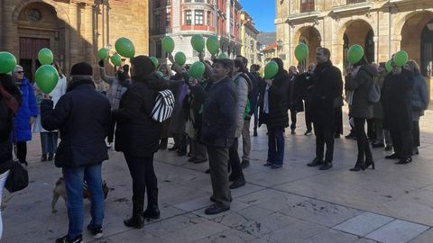 Participantes del acto celebrado esta mañana en Oviedo contra el cáncer