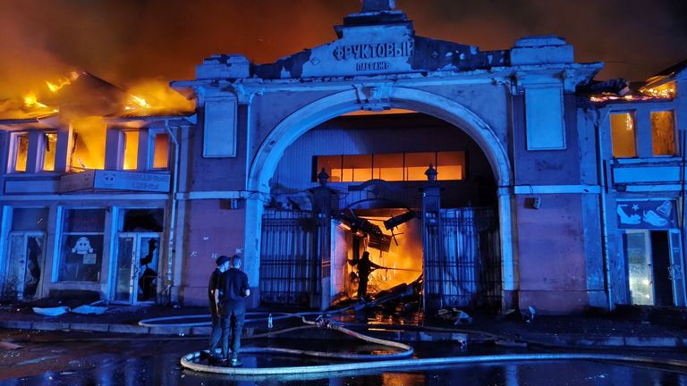 Putin lanza un ataque masivo a Odesa tras el «positivo» diálogo en Estambul