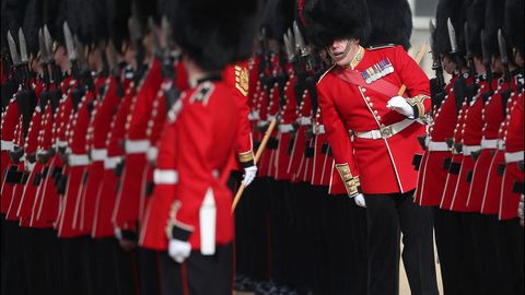 Miembros de la guardia real de Reino Unido. 