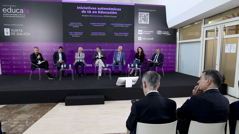 Formar a profesores, pero también a familias, el reto educativo ante la IA