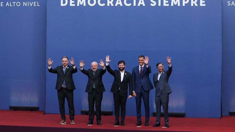 Sánchez se une a la izquierda de América Latina frente a la «internacional del odio»