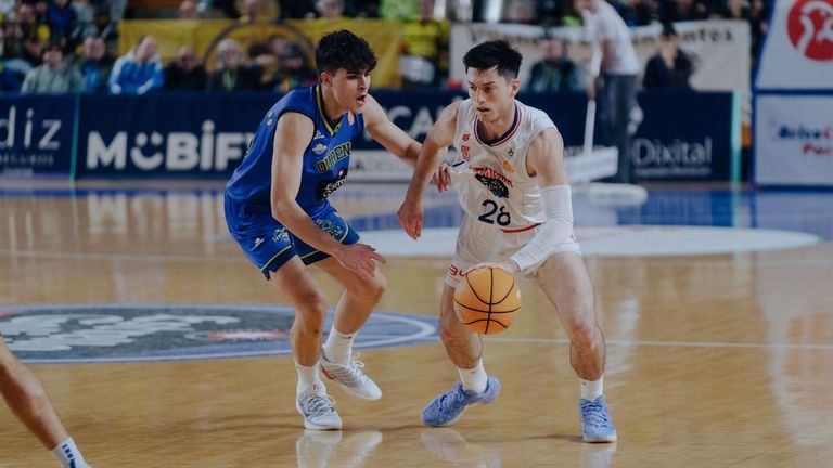 El COB se agiganta contra el Obradoiro (96-93)