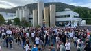 Protesta en Salas contra el cierre de la planta de Danone