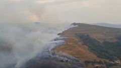 Imagen aérea del fuego en Cangas del Narcea