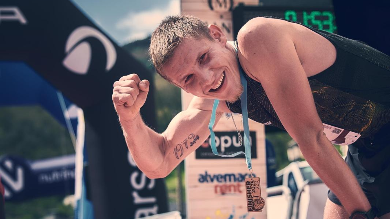 De tocar fondo a volar en las montañas: la historia de superación del corredor ruso que se abre paso en el trail running asturiano