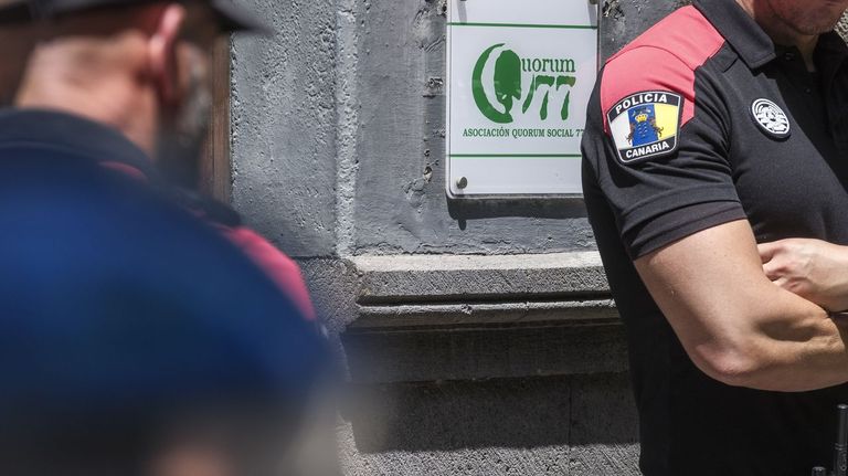 Un juez ordena el cierre de un centro con 148 menores migrantes en Gran Canaria
