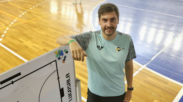 Christian Costoya, nuevo primer entrenador del Lugo Sala: «Siento el club dentro, me importa»