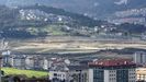 Imagen del año 2012 en la que se ven los terrenos explanados donde se preveía ubicar el centro comercial