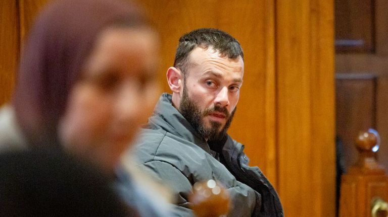 Declaran culpable de asesinato al autor de la muerte de un joven en Salceda y su familia proclama: «Al fin hay justicia»