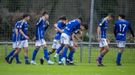 Los jugadores del juvenil A del Real Oviedo celebran un gol