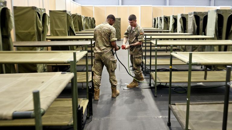 «Resorts» móviles para 2.000 militares en su semana grande en Vigo