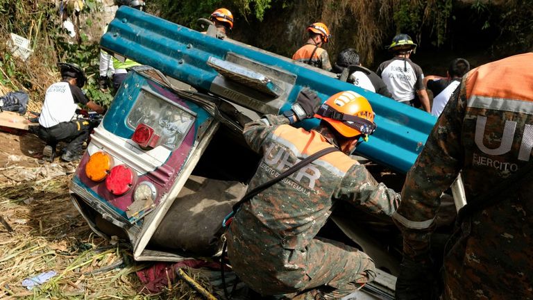 El autobús siniestrado en Guatemala.