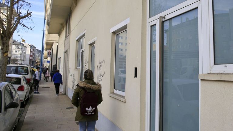 Bajos como este de Lugo podrán ser convertidos en vivienda a partir de ahora