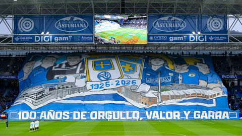 Tifo de Symmachiarii para el centenario del Real Oviedo