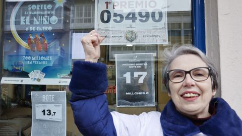 Otilia Díaz regenta la administración de loterías desde hace 40 años.