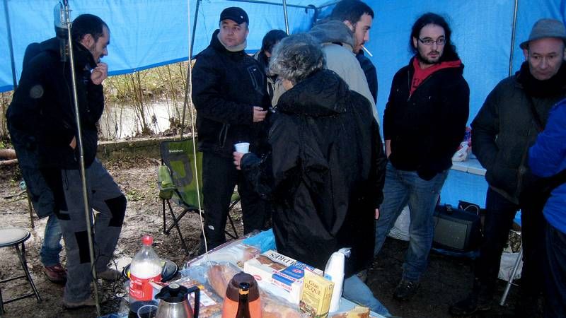 <span lang= es-es >Hotel Carr�s Porto Ribeira </span><span lang= es-es >Oporto</span><span lang= es-es > </span>Un atractivo conjunto de edificios reformados cerca del Palacio de la Bolsa.